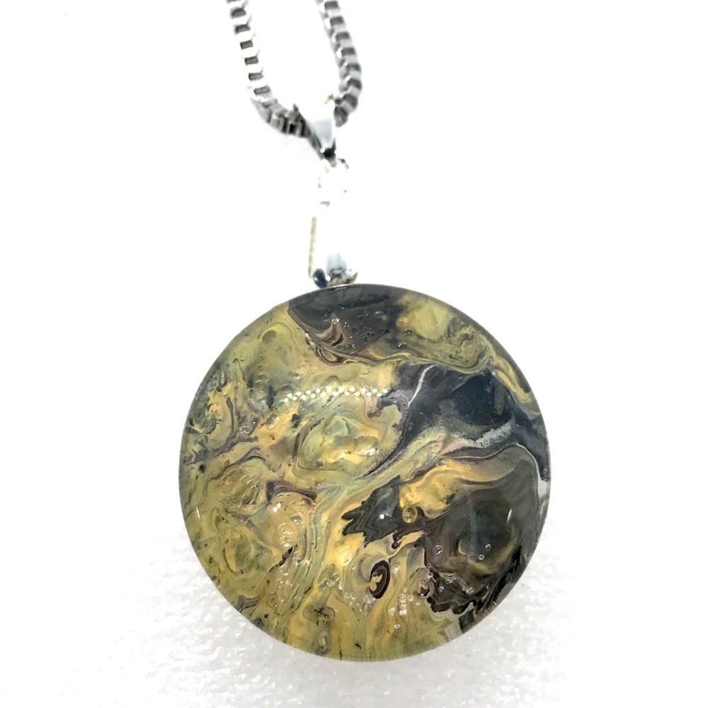 Statement Snap pendant with handmade 30mm snap SJ30 simple round